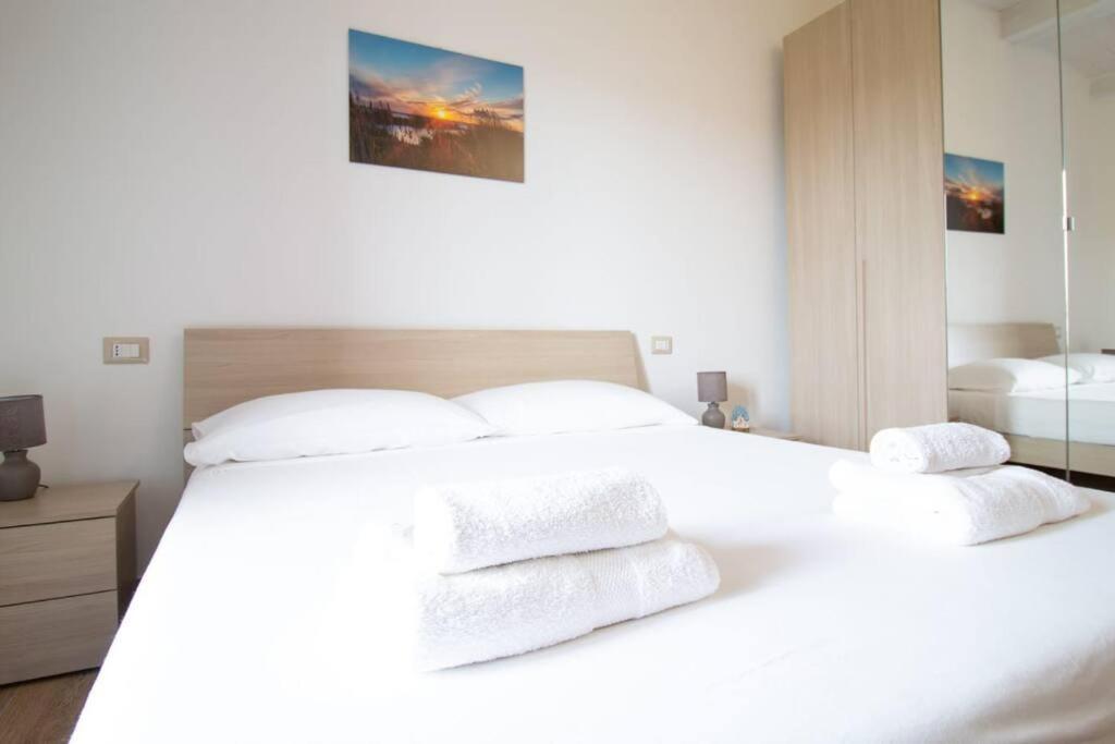 Ferienwohnung Il Guardiano Del Faro Càbras Exterior foto